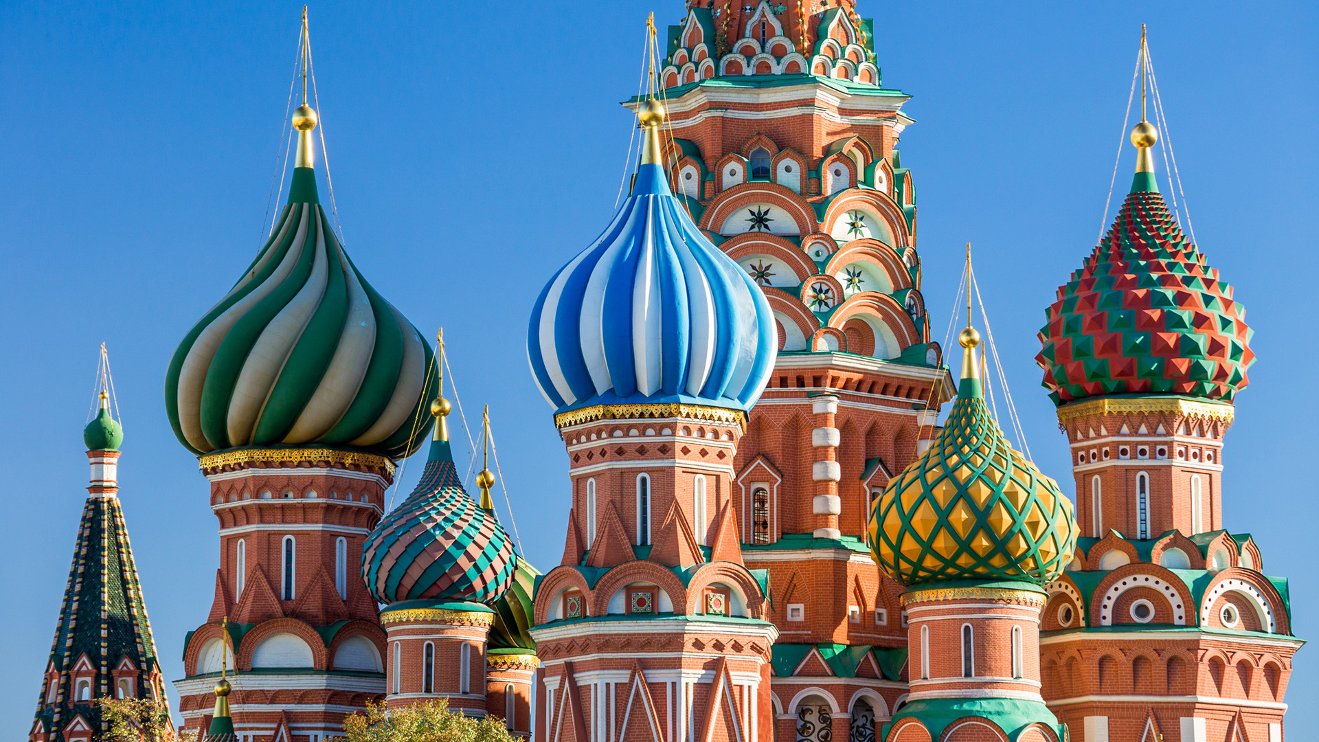 Why do Russian churches have onion-shaped domes? - Russia Beyond