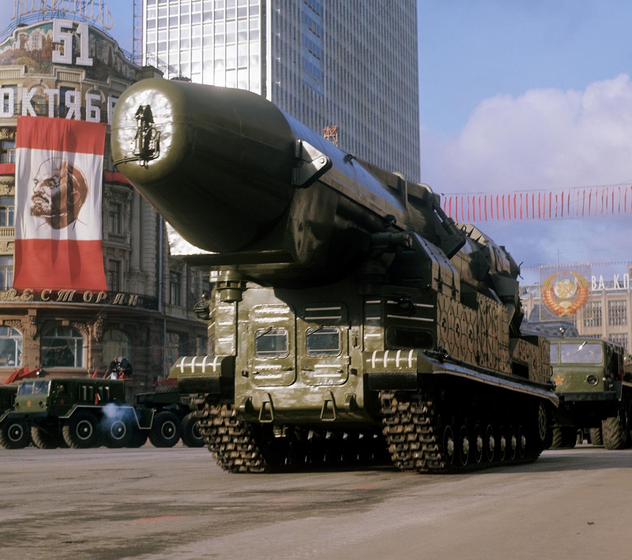 Balističke rakete uoči početka vojne parade povodom 51. godišnjice Oktobarske revolucije. 