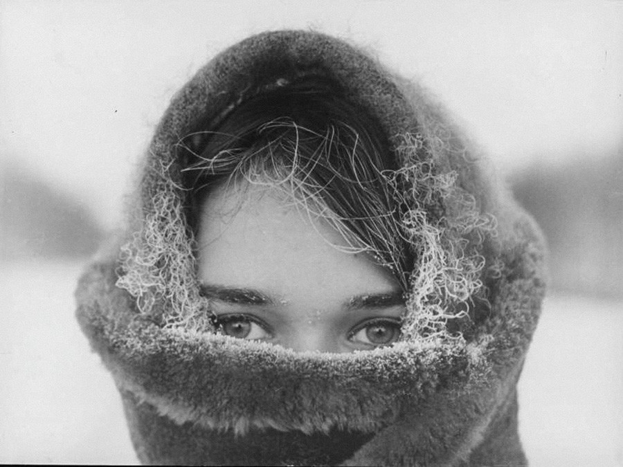Portrait d’une jeune femme en hiver, 1967

