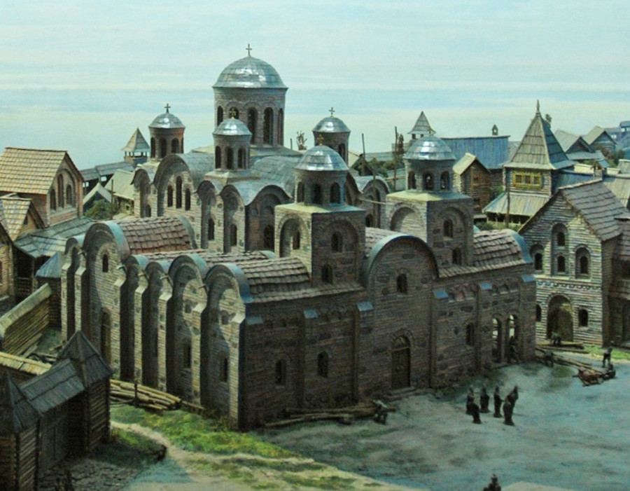 Eine Rekonstruktion der Kirche der Zehnte in Kiew.