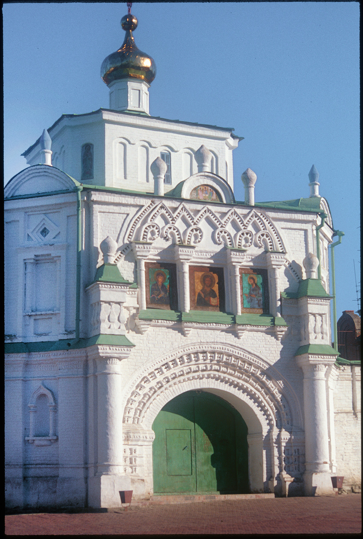 Church of Sts. Simeon & Anna over Holy Gate, southwest view. August 27, 1999.