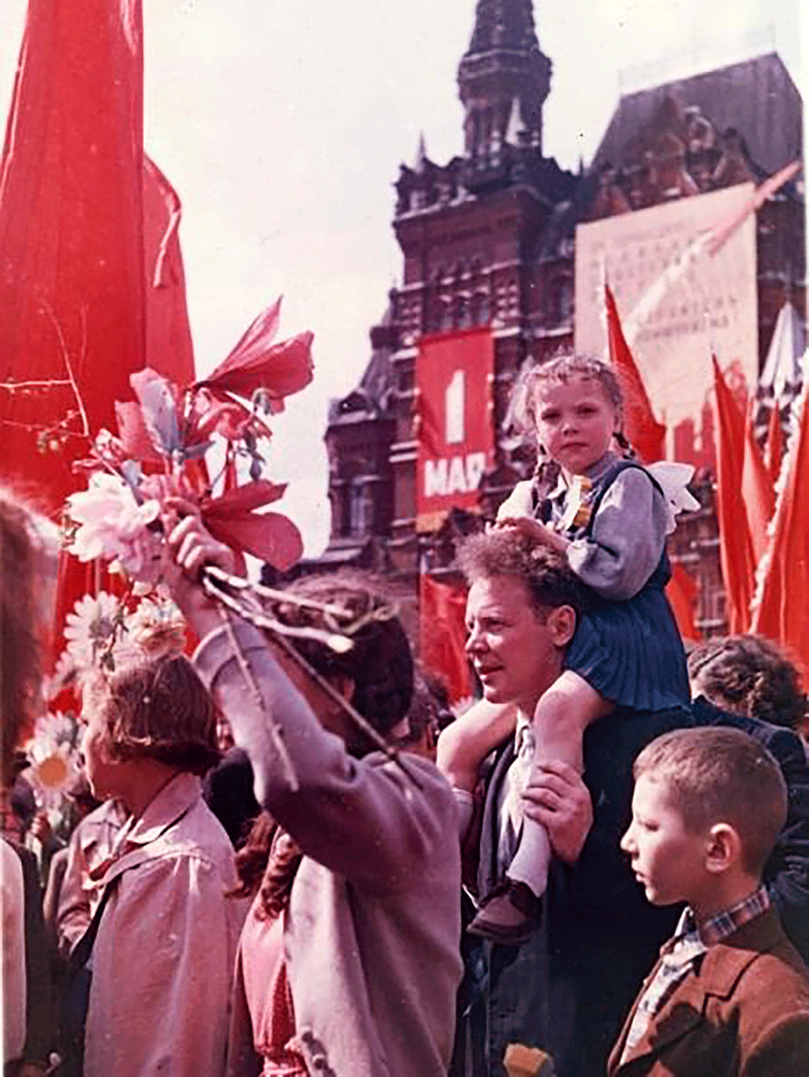 Prvomajska proslava na Rdečem trgu, 1954