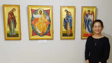 オレンブルグで日本の聖像画家、上月裕子さんの初の展覧会