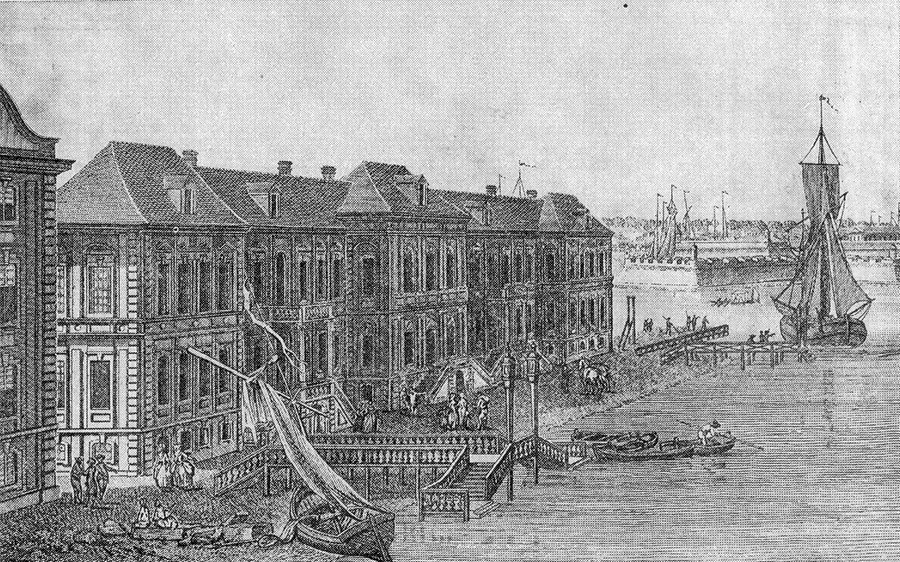 Bâtiment de l'Académie des sciences à Saint-Pétersbourg