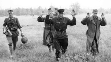 Zum Tode verurteilt: Diese Kriegsgefangenen der Deutschen hatten keine Überlebenschance 