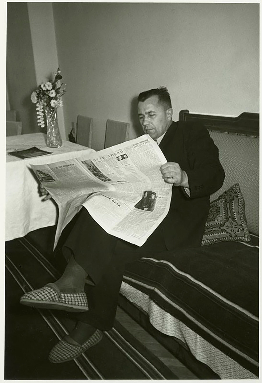 「グドーク」紙を読む。1957年