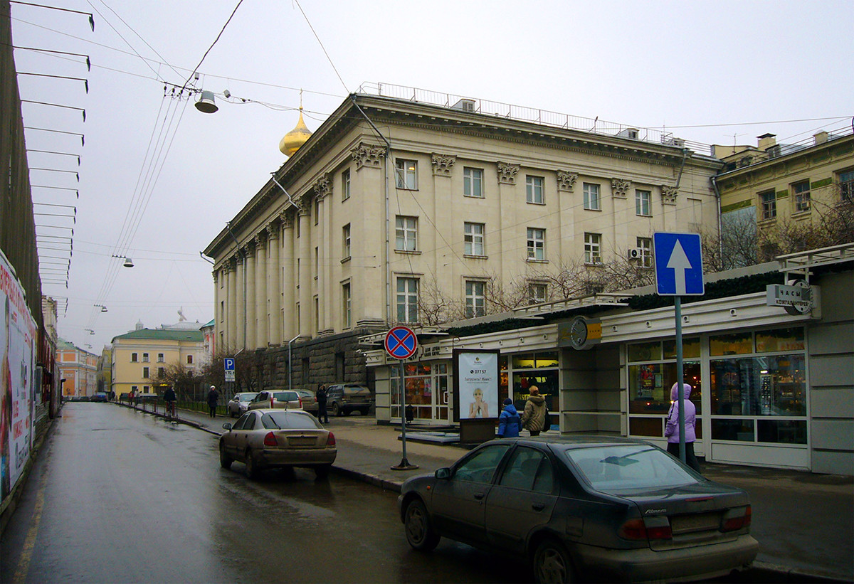 Il nuovo edificio
