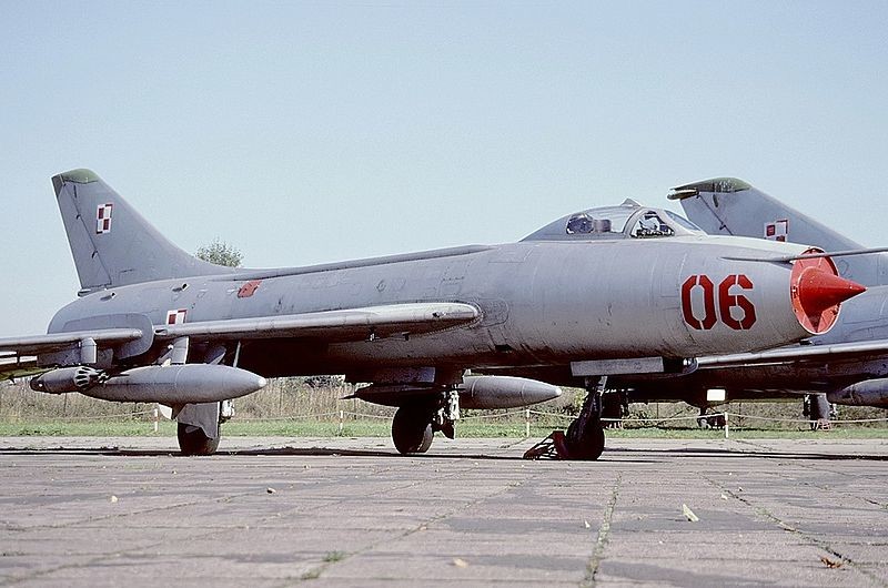 Sujói-7 BM expuesto en el Museo de la Aviación de Polonia (Cracovia)