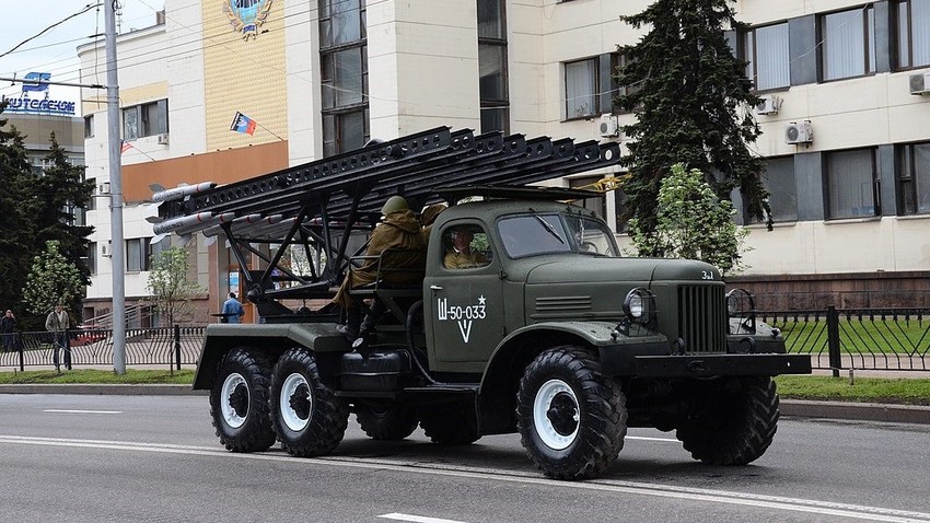 El legendario lanzacohetes Katiusha cumple 80 años - Russia Beyond ES