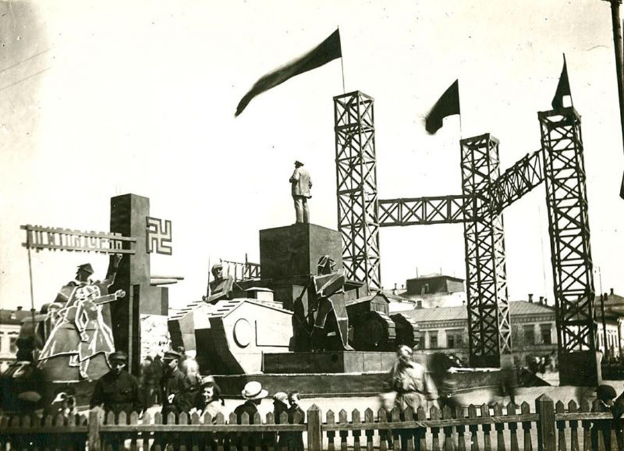 Плоштад на револуцијата, 1931 година. Самара.
