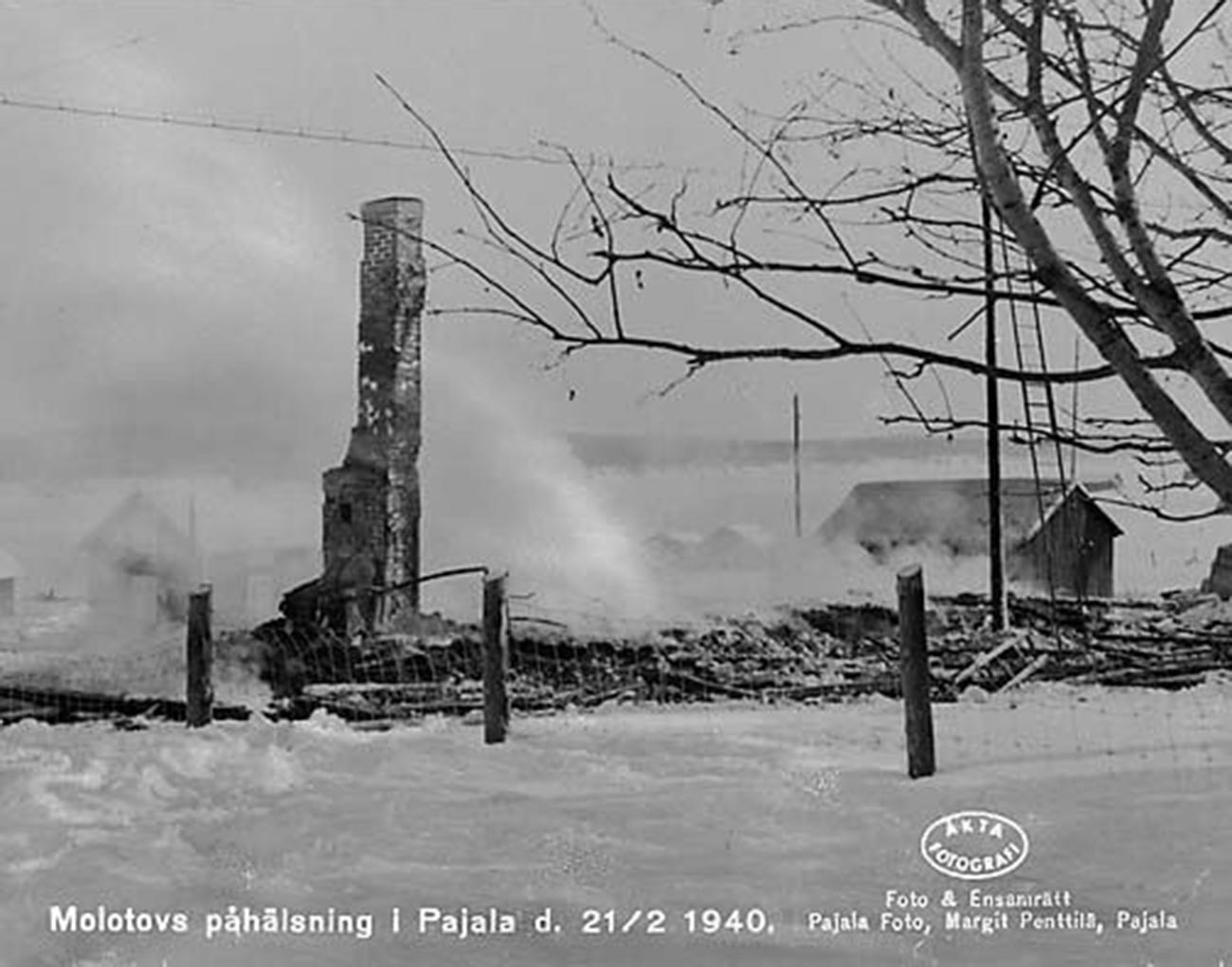 Pajala nach dem sowjetischen Bombenangriff.