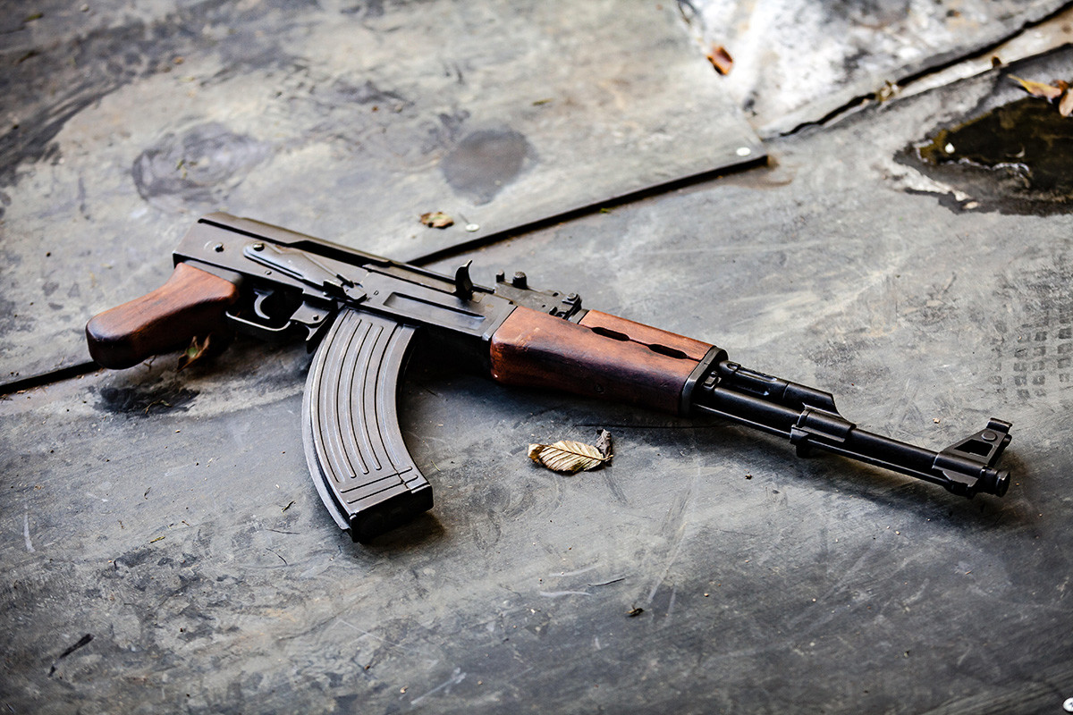 Senapan AK-47 Kalashnikov