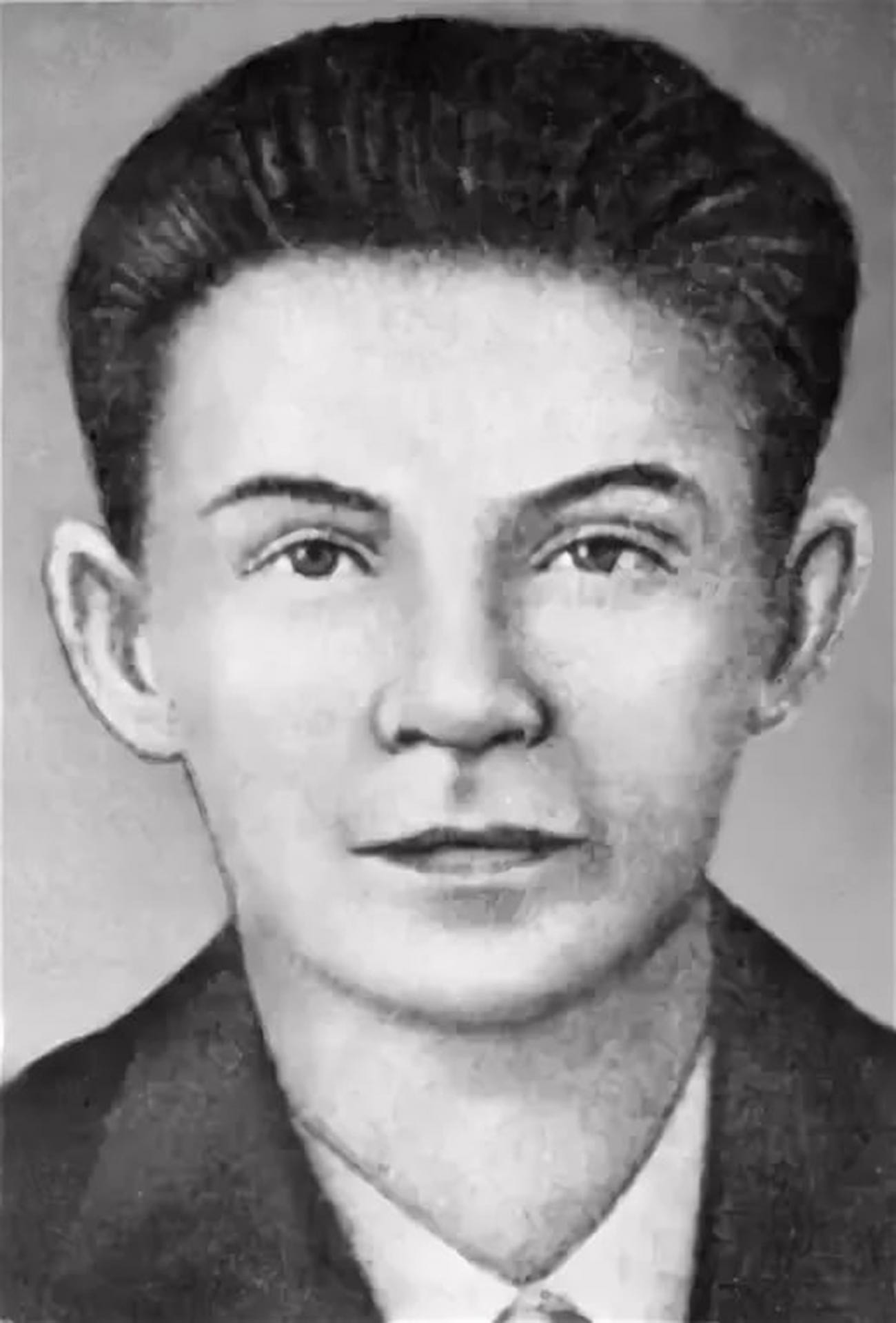 Heroj Sovjetskog Saveza V. I. Jermak. 19. srpnja 1943. svojim je tijelom zatvorio puškarnicu neprijateljskog bunkera. 
