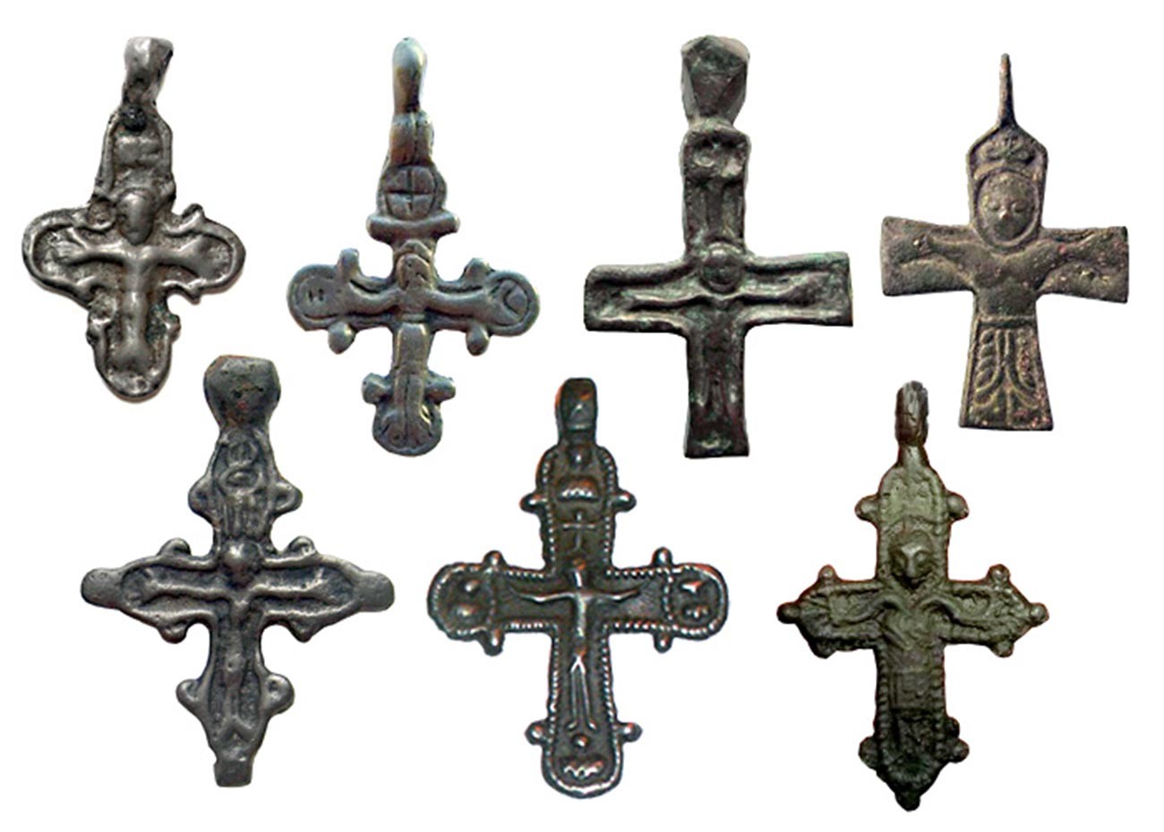 Anciennes croix pectorales russes, XI-XIIIe siècles