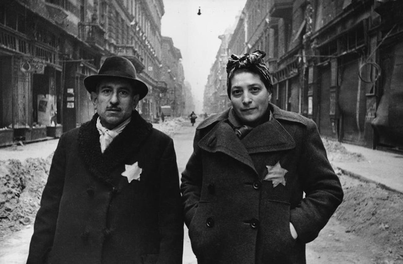Un couple juif libéré du ghetto de Budapest
