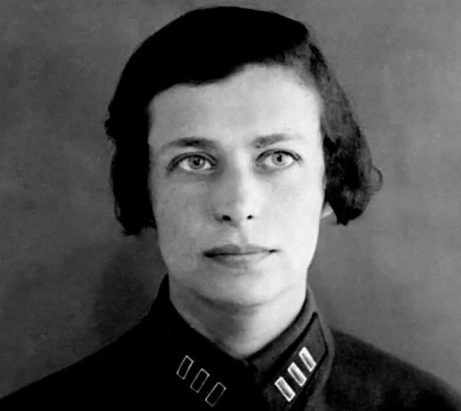 Jelena Ferrari/Olga Fjodorovna Revzina (1899-1938)