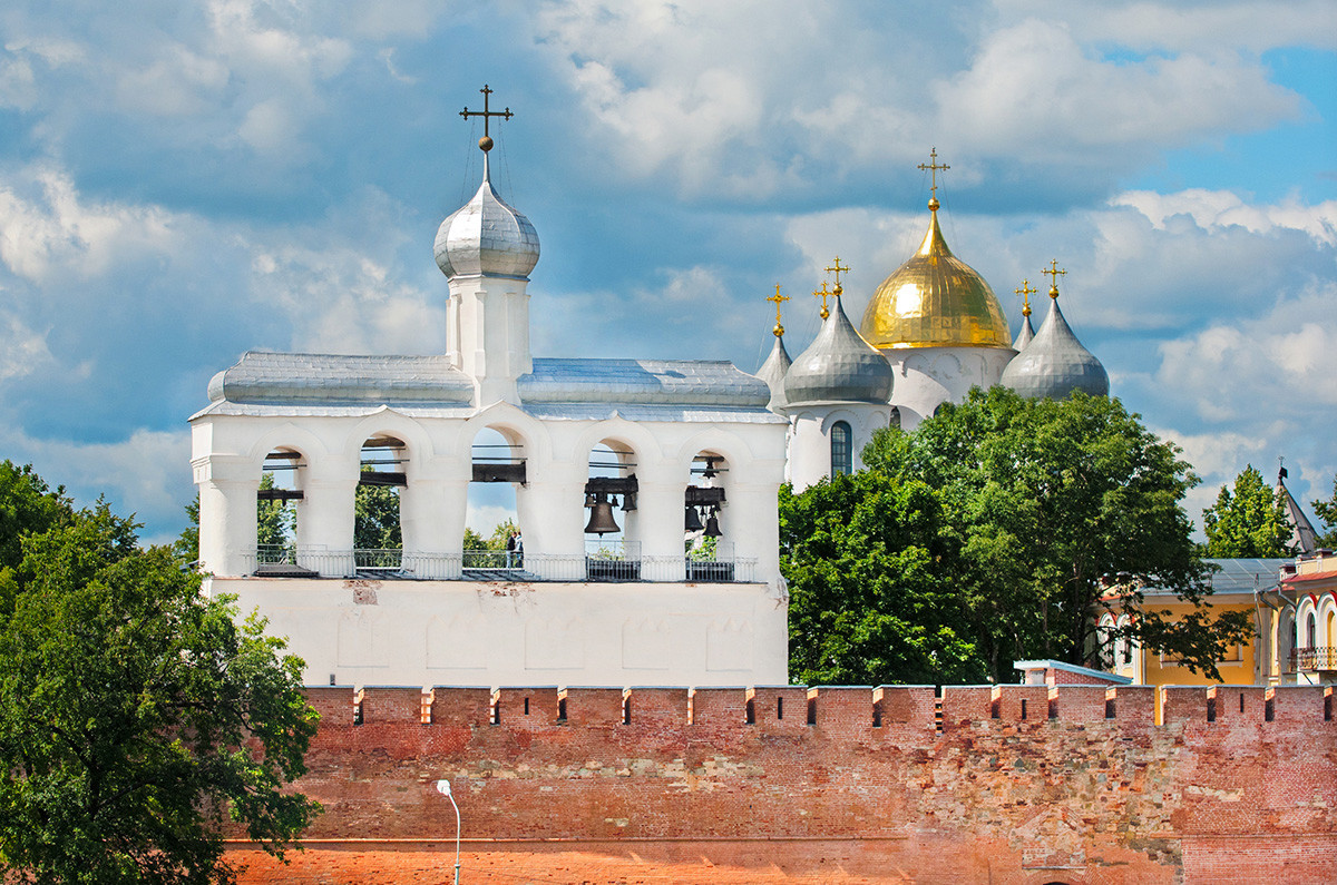Zvonik v Novgorodu.
