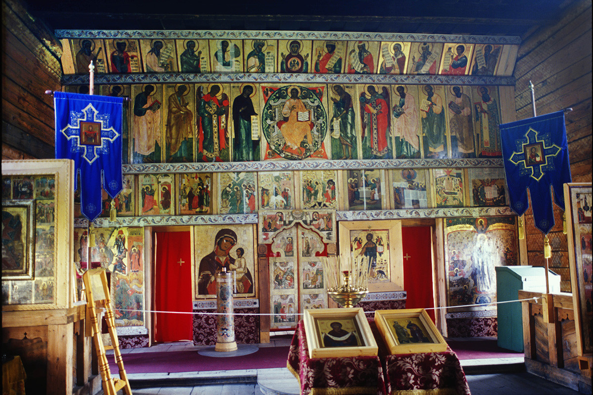 Iglesia de la Intercesión. Interior con pantalla de iconos tras la restauración y reconsagración. 13 de julio de 2007