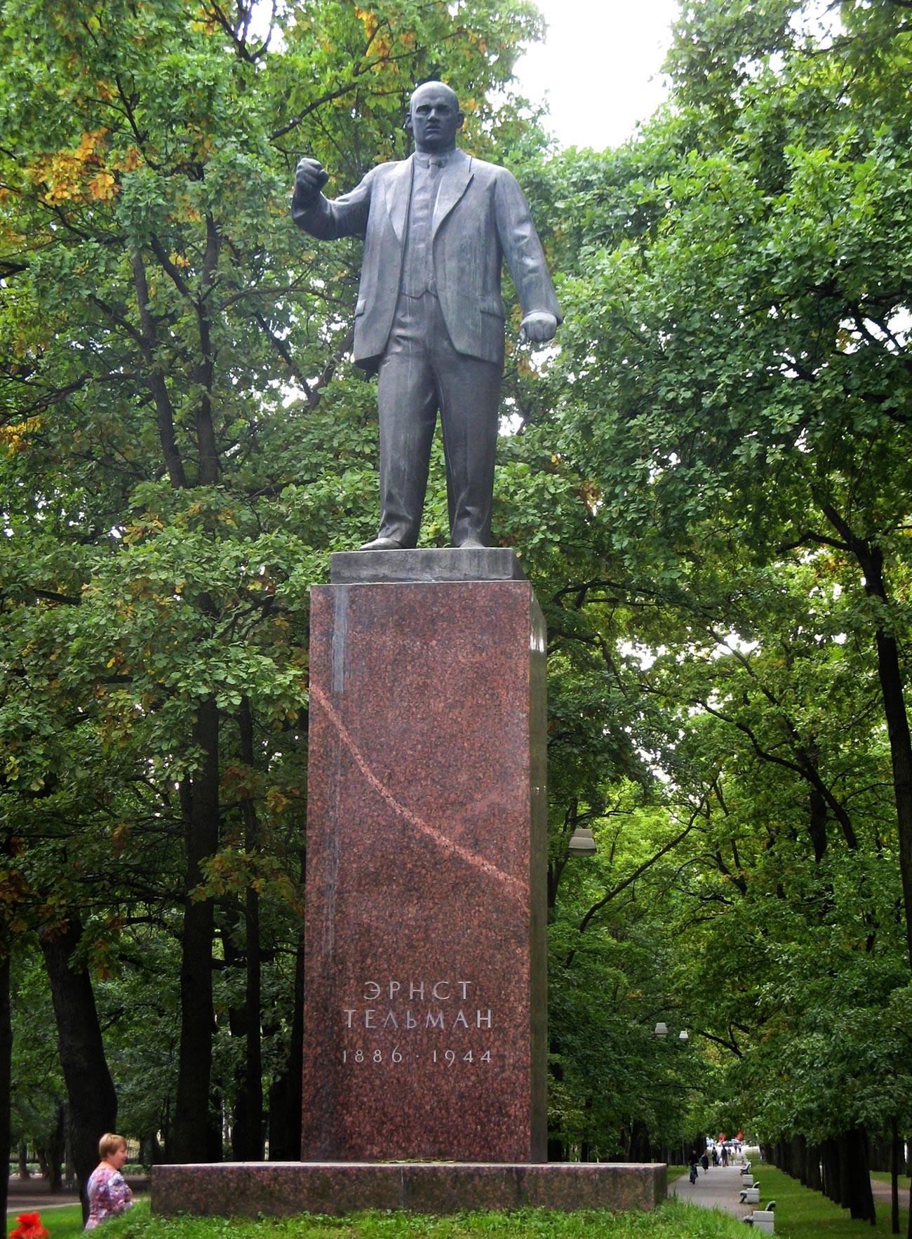 Monument au communiste allemand Ernst Thälmann sur le boulevard Sofiski