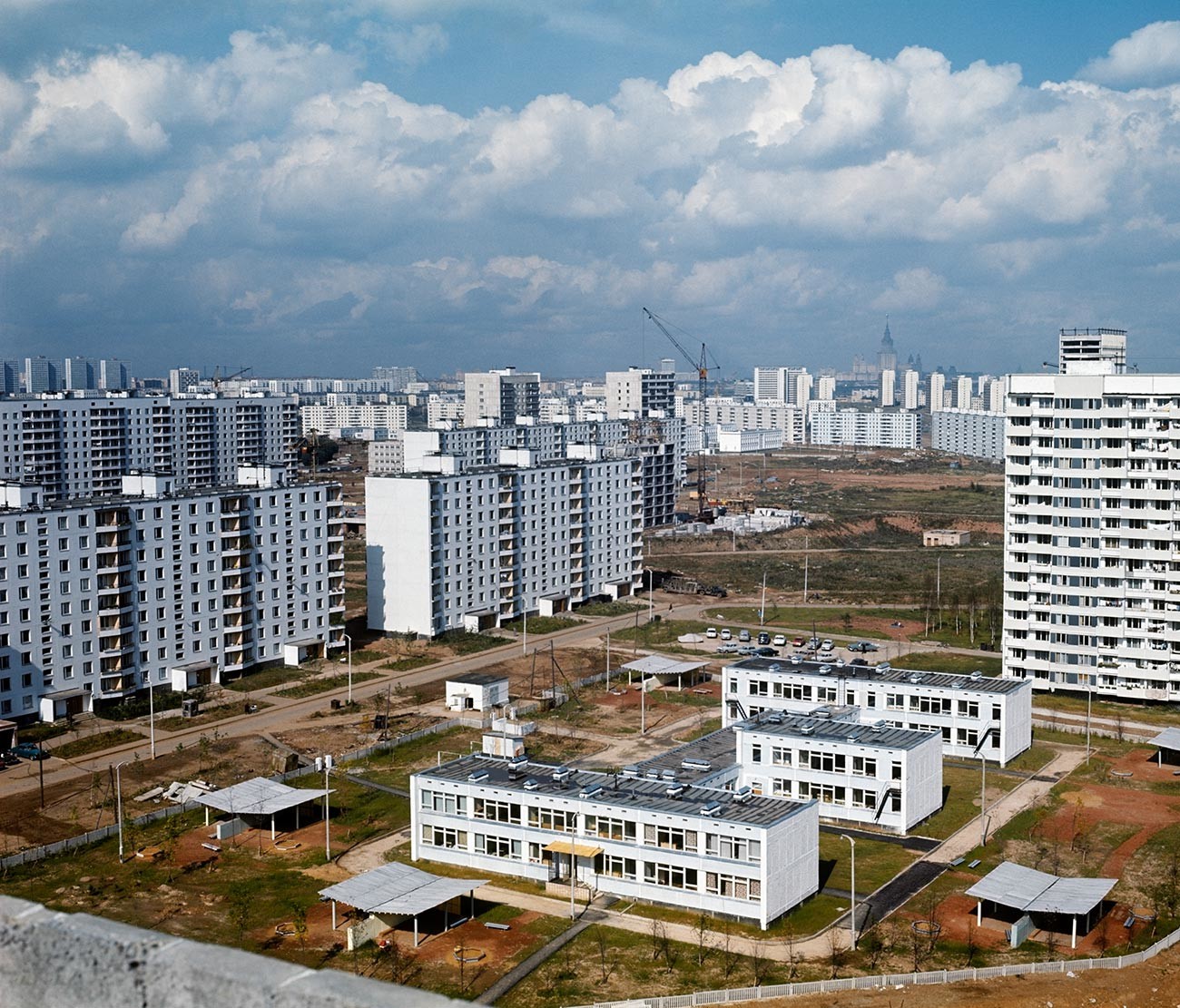 Тропарево - район на масово жилищно строителство