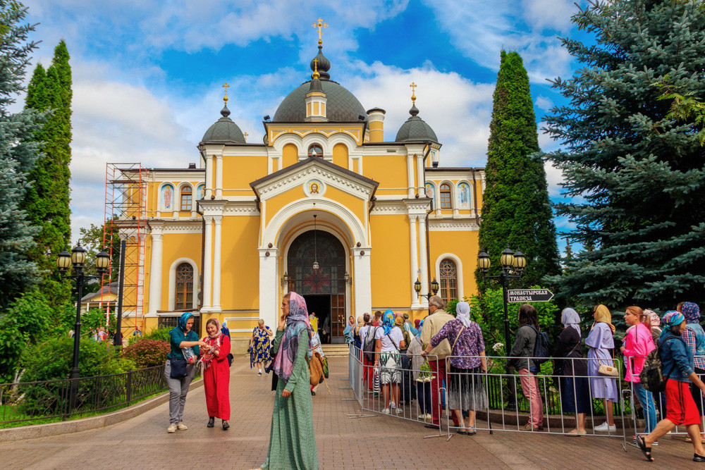  Покровския манастир в Москва 