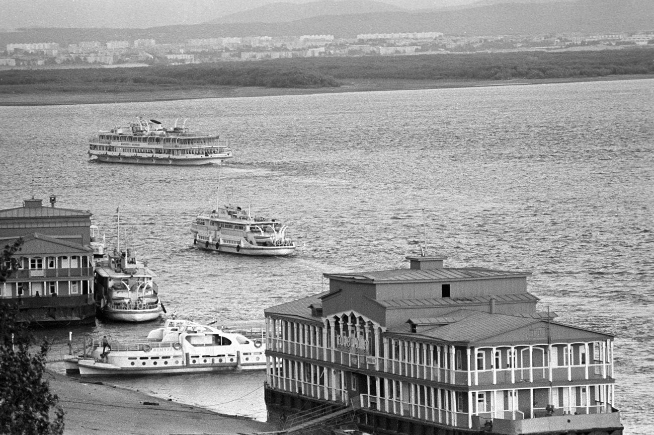 Barcos en Jabárovsk, 1979.
