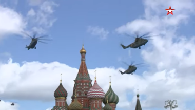 На небото над Москва одржана проба за воздухопловниот дел на Парадата на Победата (ВИДЕО)