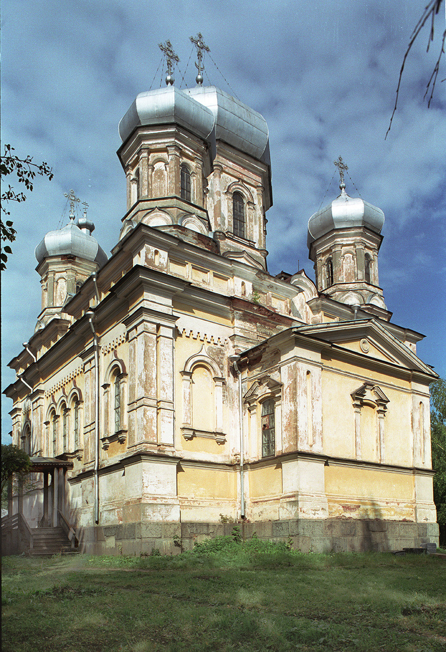 Église de la Purification (1869-1873), vue sud-est. 28 août 2006