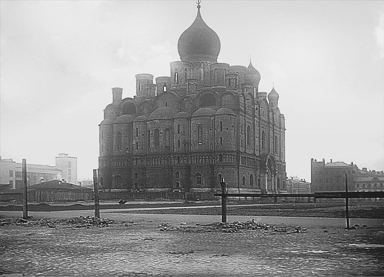Katedrala Aleksandra Nevskega, 1921

