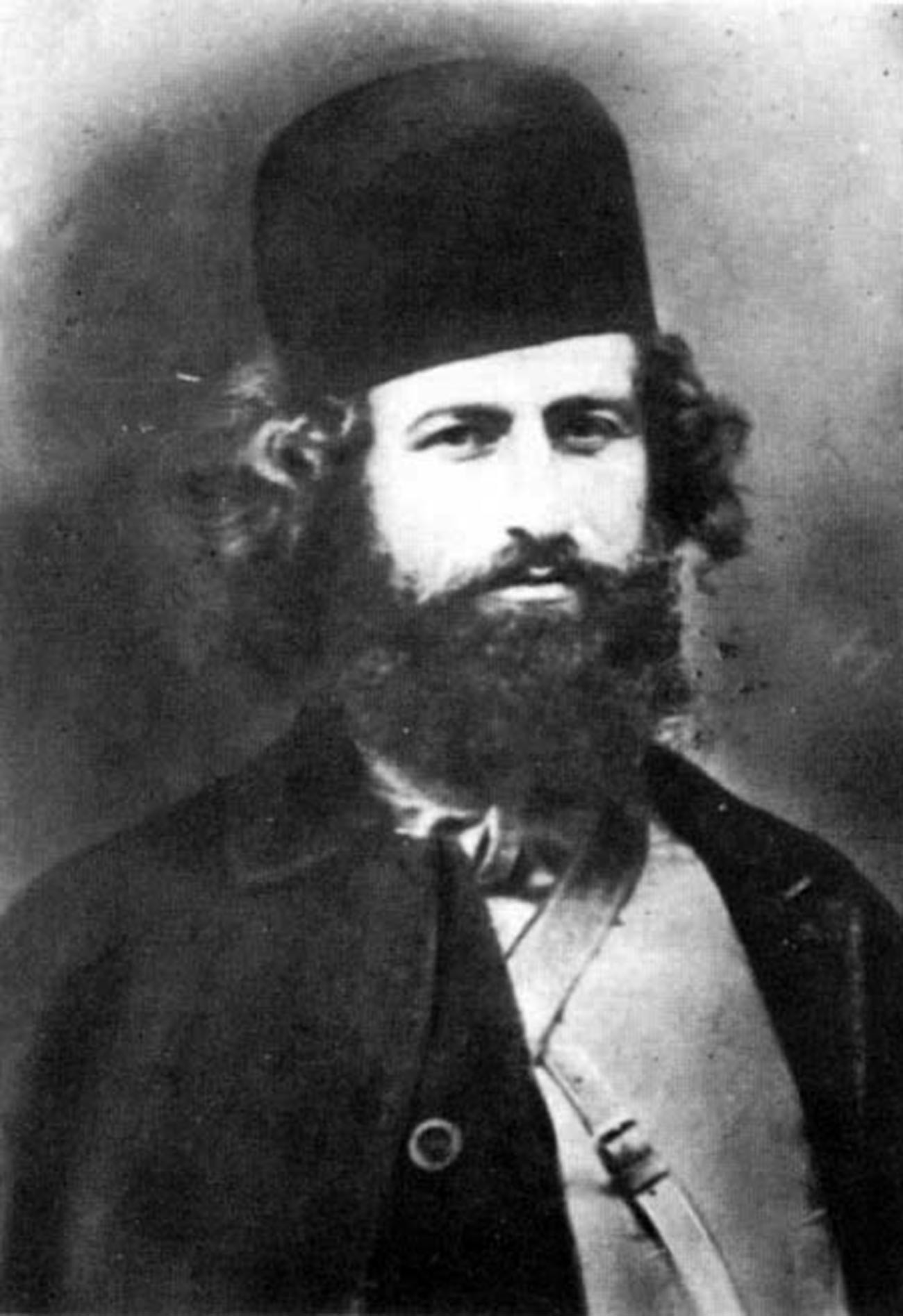 Mirza Koutchak Khan