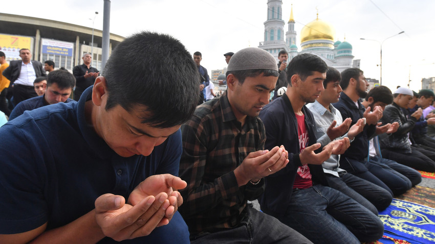Perayaan hari raya Idu Adha di Moskow, Rusia, pada 21 Agustus 2018.