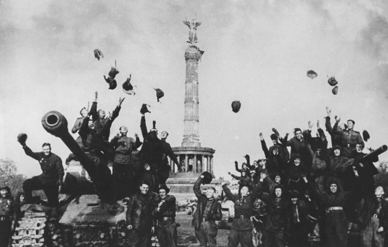 La victoire ! Berlin, 1945
