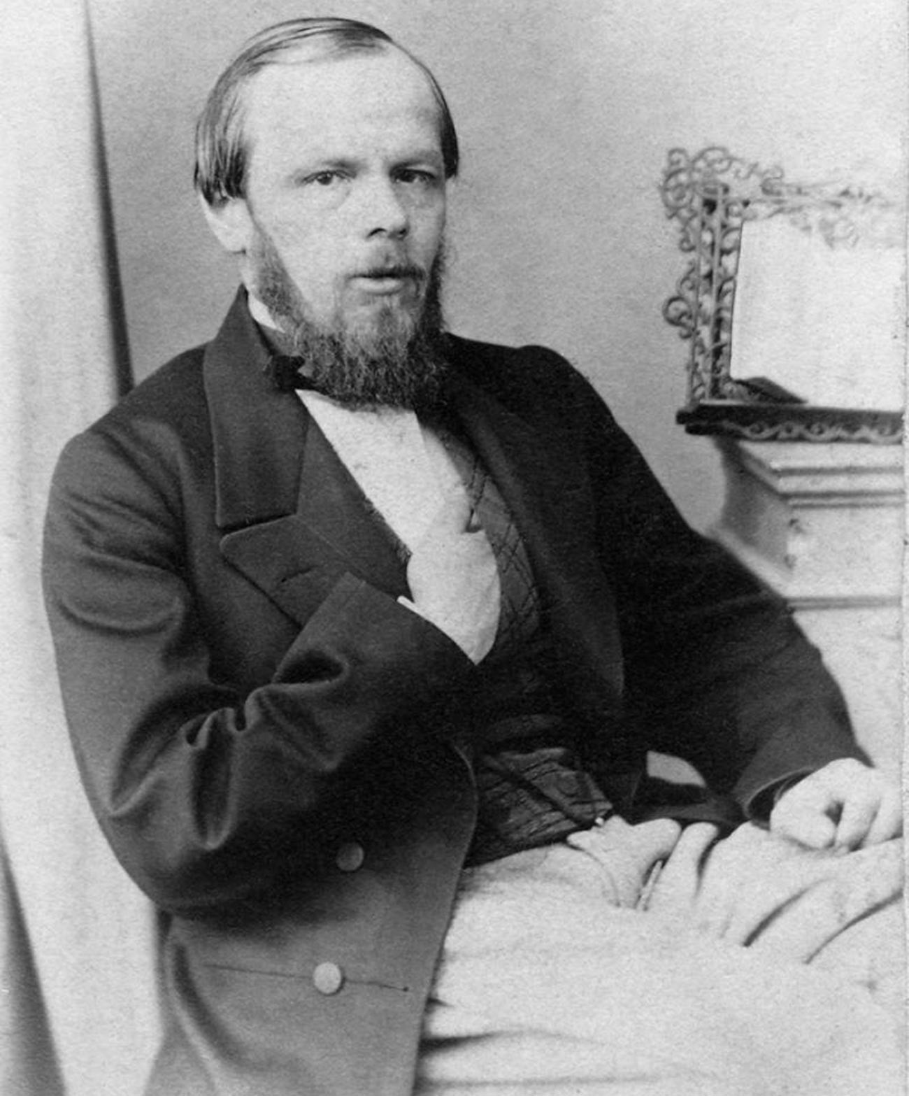 F. M. Dostojevski. Zgodnja 1860-ta leta
