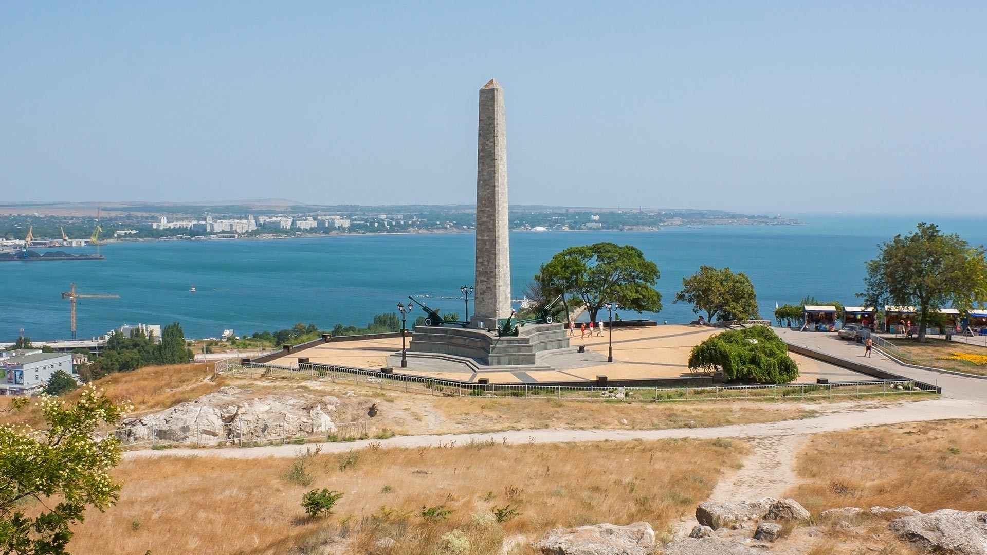 Tugu Kejayaan Gunung Mithridat di Kerch.