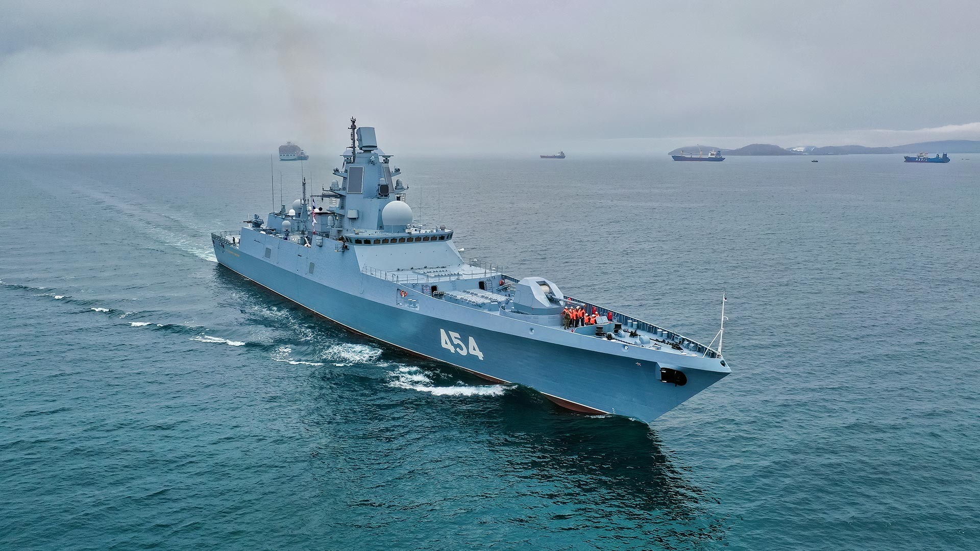 Одред бродова Северне флоте предвођен фрегатом „Адмирал Горшков“ стиже у Владивосток.