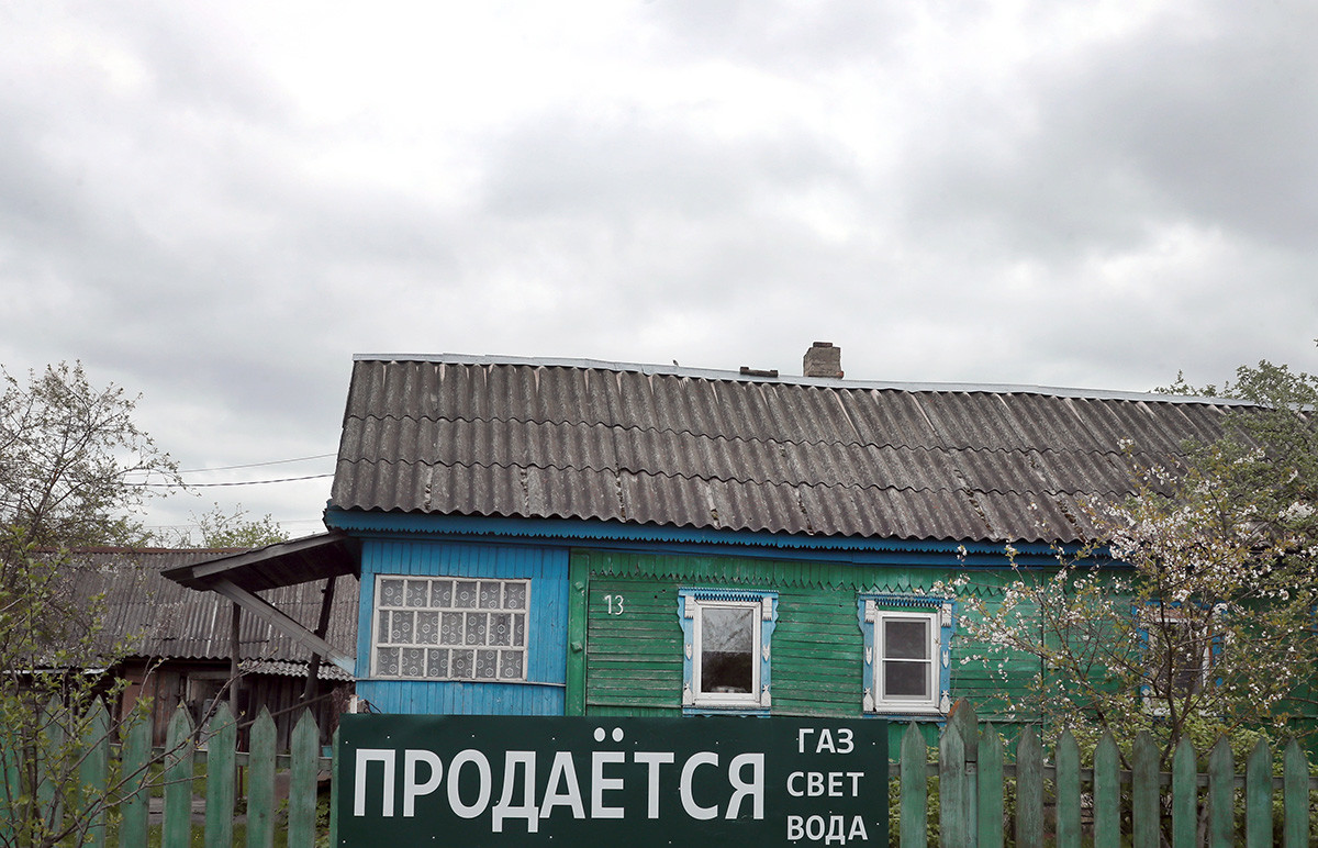 Verkauf eines Privathauses in einem der Dörfer der Region Tula.