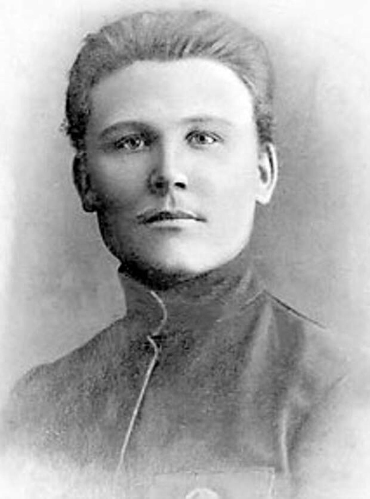 Ivan Konjev. 1910-ih. 
