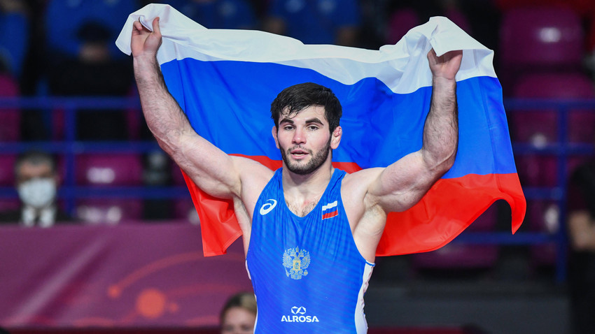 Artur Naifonov selama Kejuaraan Gulat Eropa di Warsawa, Polandia, 2019.