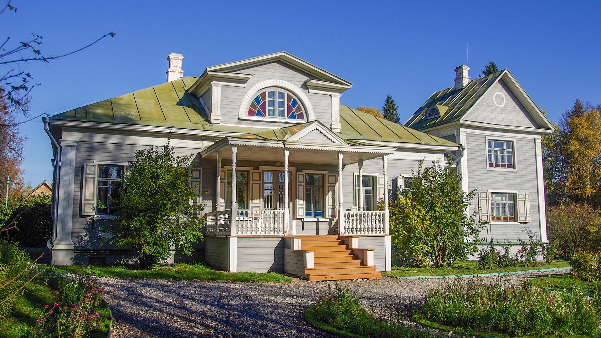 A house in Shakhmatovo