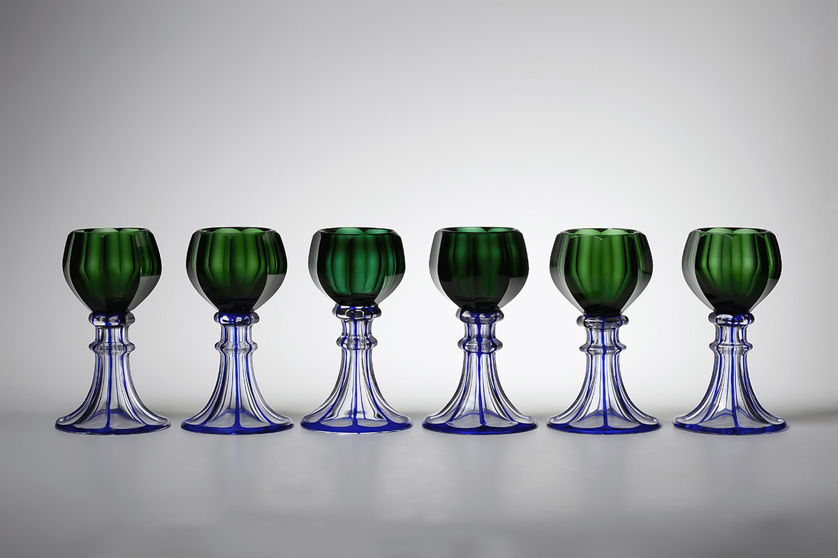 “レーマーグラス”の形をしたワイングラス（ゴシックショックセットより）、1832〜1848年