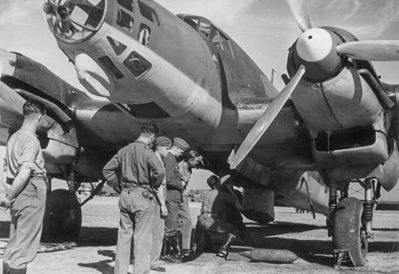 Uomini della “Legione Condor”, un’unità militare aeronautica formata da volontari e aerei provenienti dalla Germania nazista a supporto di Francisco Franco
