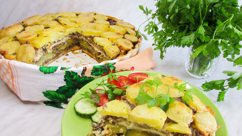 While summer is behind us you’ll definitely be in a festive mood with this autumn casserole.