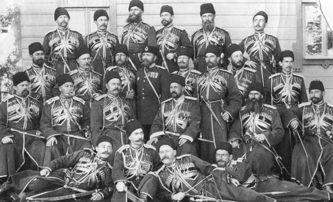 L'escorte cosaque de Sa Majesté dans les années de 1890