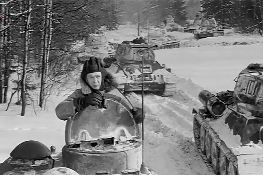 10 action-packed Soviet & Russian movies starring tanks