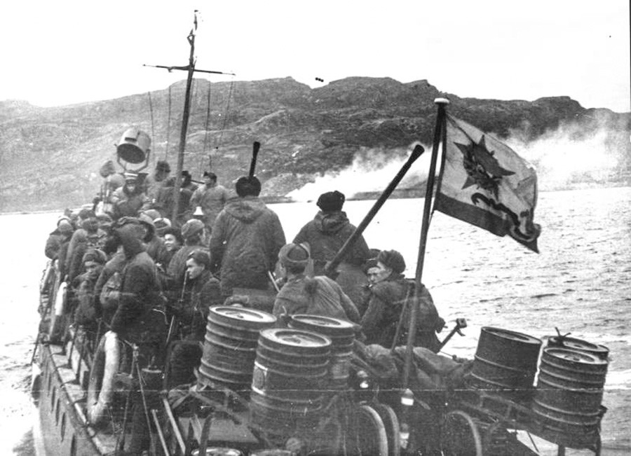 Forsirani marš na Pečengu. 