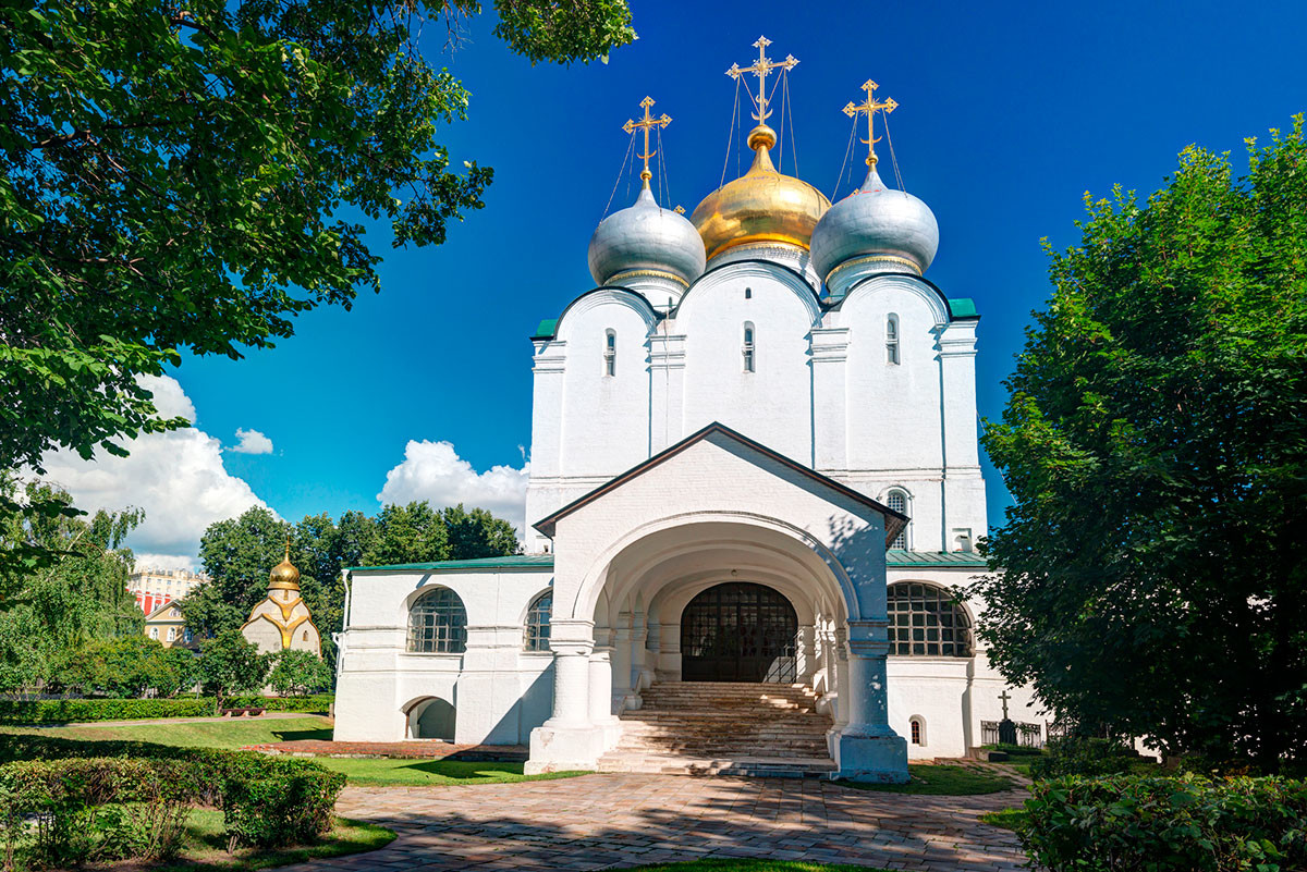 Katedral Smolensky dari Biara Novodevichy di Moskow