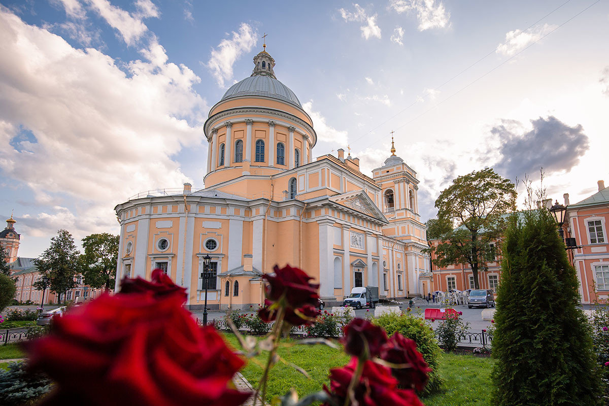 La catedral de la Trinidad de Alexander Nevski Lavra