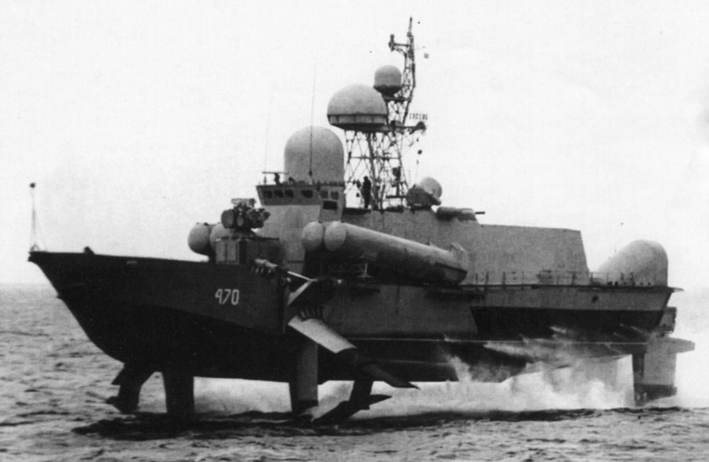 Kapal hidrofoil militer Uragan