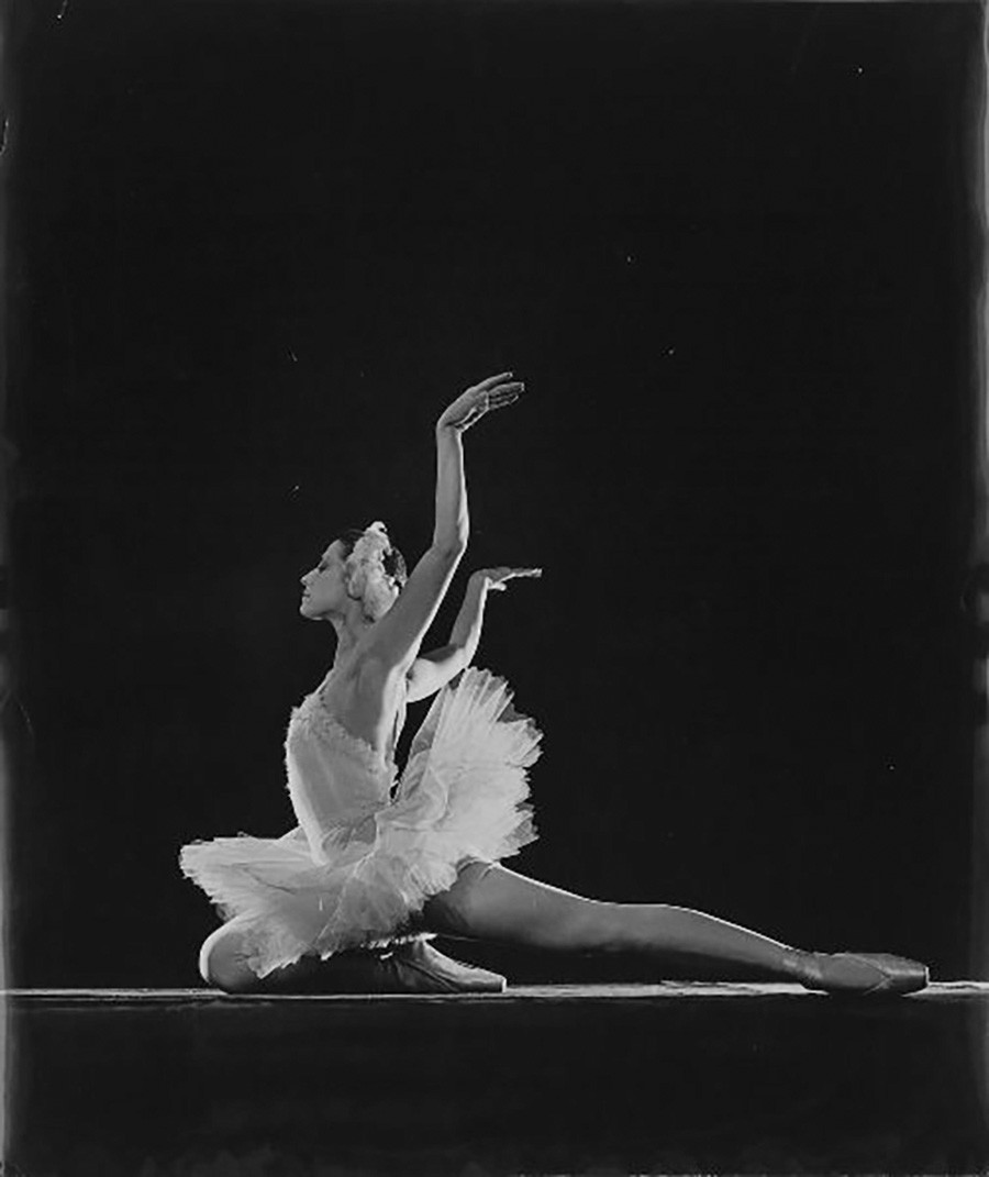 La célèbre ballerine Maïa Plissetskaïa dans «Le Lac des cygnes», années 1960

