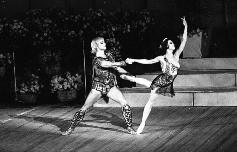 Māris Liepa et Marina Kondratieva dans le ballet «Spartacus», 1976
